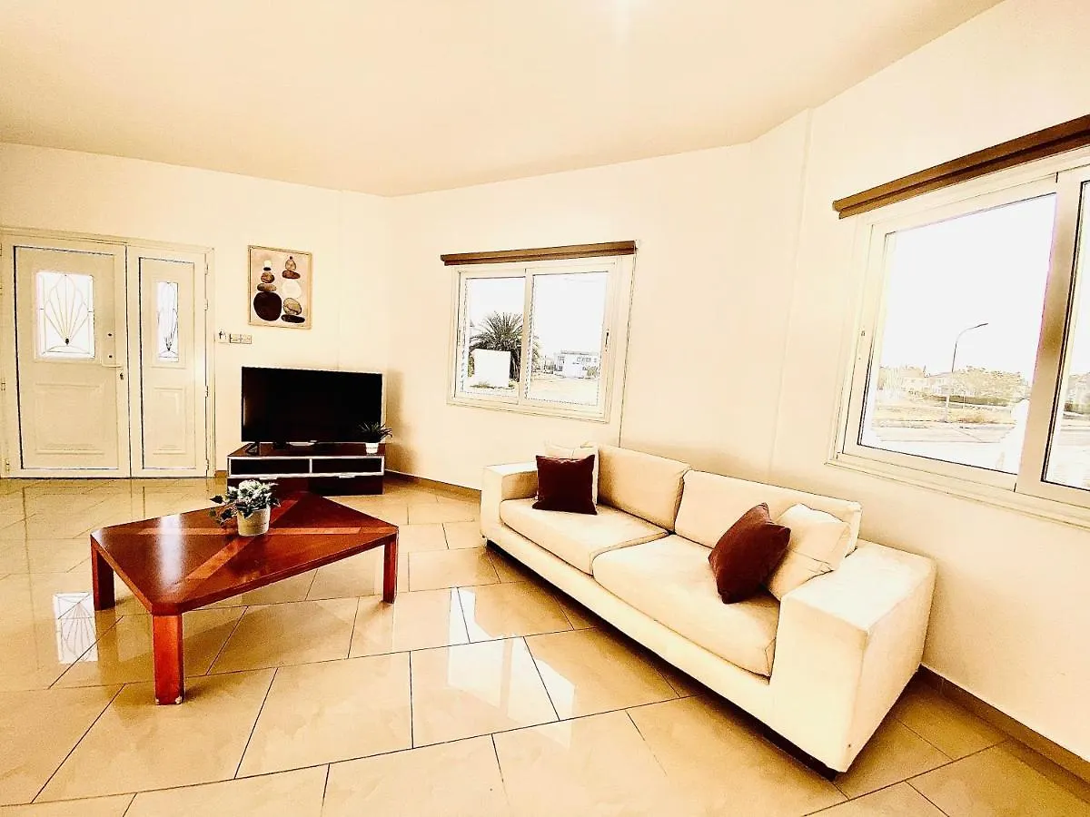 Farah Kiti Villa Larnaca
